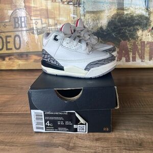 Jordan 3 retro toddler shoes